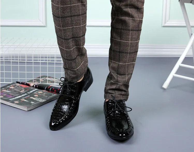 Men's  Dress Leather Shoes Lace-Up Wedding Party Shoes Mens Business Office Oxfords Flats Plus Size Men Fashion