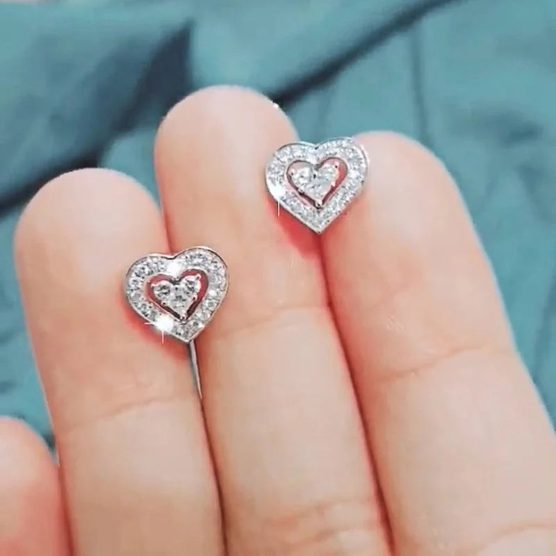 Huitan Fancy Round Shaped Stud Earrings Paved Shiny CZ Stone Silver Color/Gold Everyday Fashion Versatile Women's Ear Jewelry