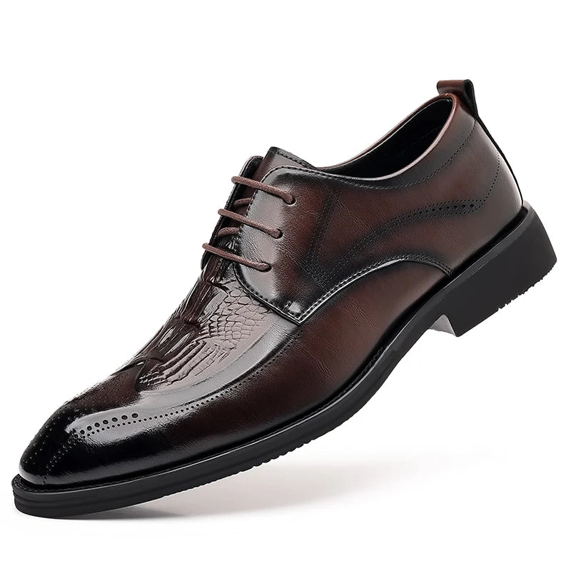 Luxury Brand Men's Glossy Leather Shoes High-end Banquet Dress Shoes Office Men's Pointed Business Shoes High-quality Versatile