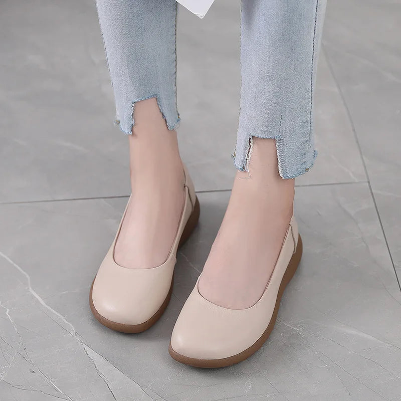 2025 Women Shoes Genuine Leather Spring New Dress Shoes Women Large Size Low Heels Office Lady Shoes