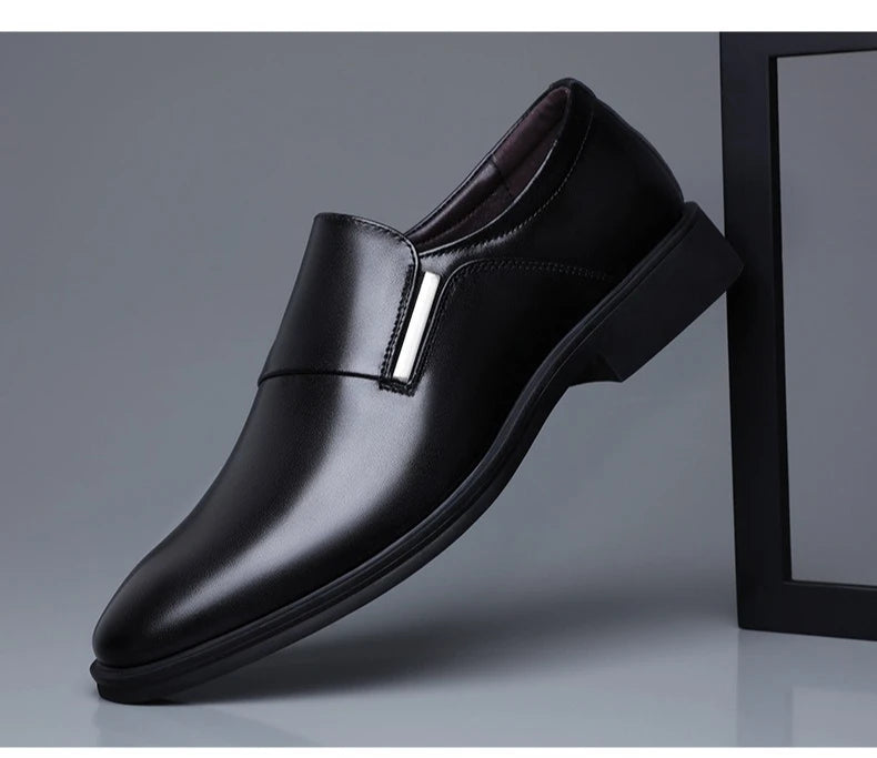 2025 New Men's Elevating Dress Shoes British Style Pointed-Toe Cowhide Leather Soft White Oxfords Formal Business Footwear