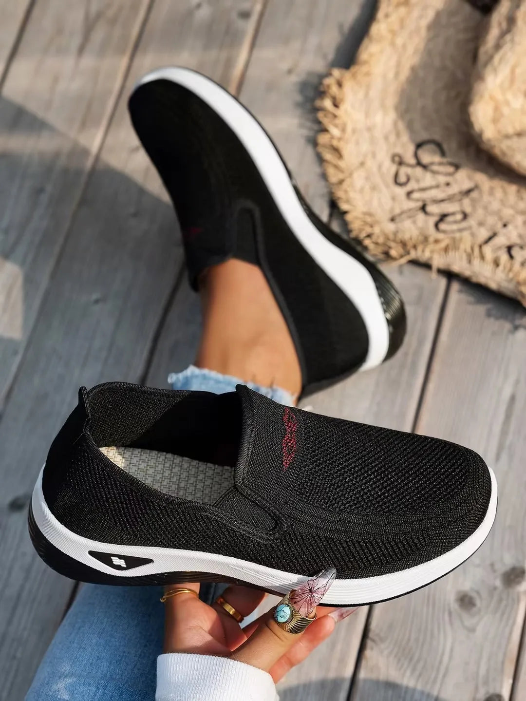 Women's shoes, casual shoes for ladies, with breathable mesh, not tiring to the feet, light and comfortable casual shoes