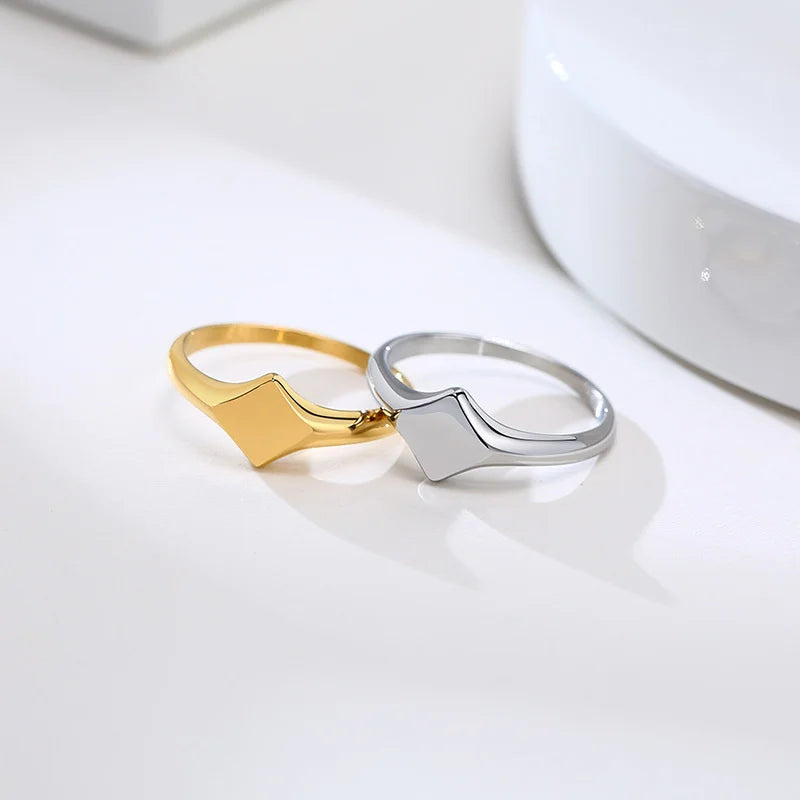 Elegant Personalized Name Bar Ring for Women Gold Color Stainless Steel Signet Stamp Ring Round Square Initial Custom Jewelry