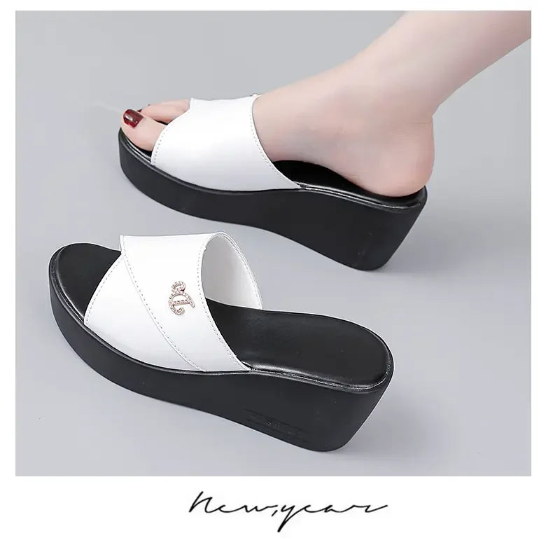 Women shoes Summer Fashion  leather Leisure shoes women platform wedges Fish Mouth Sandal Thick Bottom Slippers