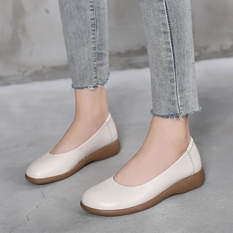 2025 Women Shoes Genuine Leather Spring New Dress Shoes Women Large Size Low Heels Office Lady Shoes