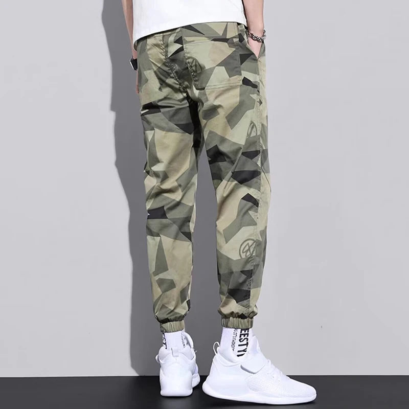 Men's Lightweight Hiking Climbing Pants Trend Camouflage Outdoor Sports Trousers Baggy Bound Feet Designer Casual Street Pants
