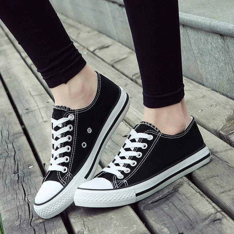 2025 Men Canvas Shoes Lace-up Athletic Leisure Sneaker Fashion Breathable High Top Canvas Vulcanized Shoes Zapatos De Hombre