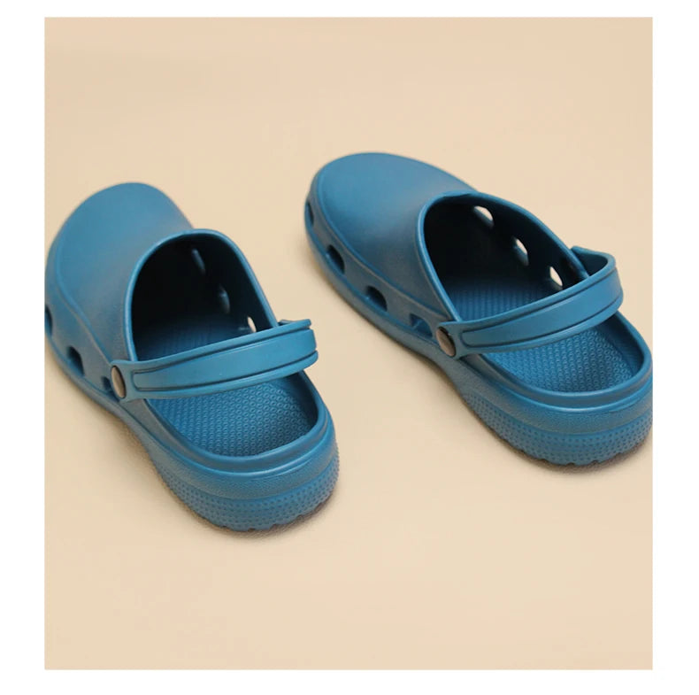 Professional Scrubs Clogs Ultra Light Nurse Work Shoes Anti Slip Pediatric Slippers Breathable Dentist Nursing Shoes 5X03-04
