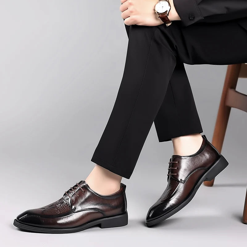 Luxury Brand Men's Glossy Leather Shoes High-end Banquet Dress Shoes Office Men's Pointed Business Shoes High-quality Versatile