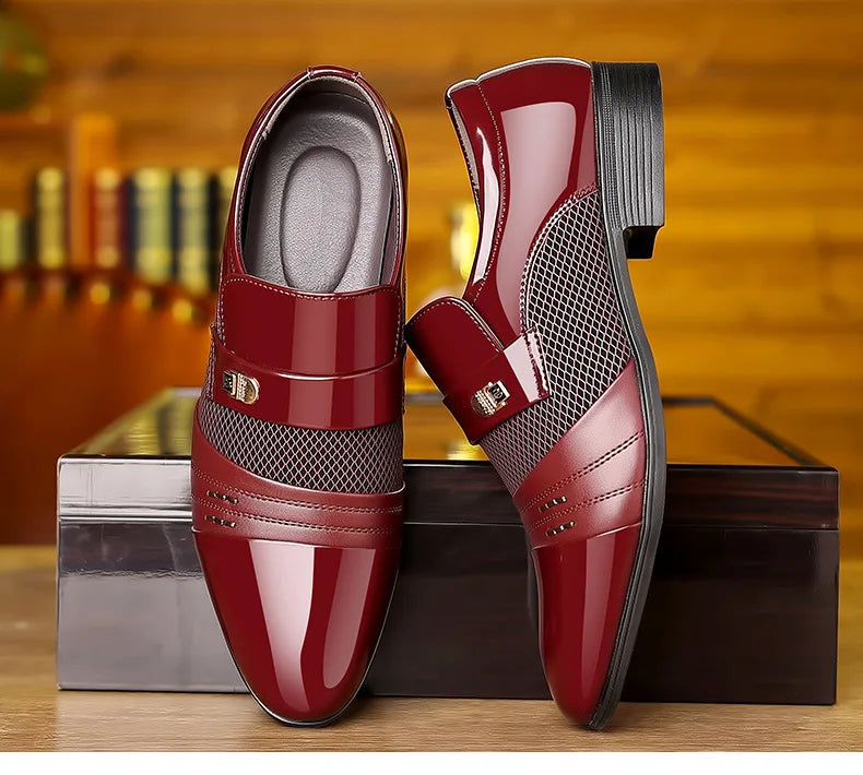Men's Luxury Lacquer Wedding Shoes Pointed Toe Dress Shoes for Men Classic Business Men Leather Shoe Social Shoes Male Big Size