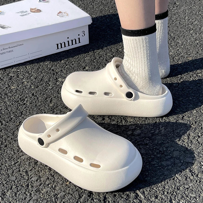 Fashion Nurse Shoes Summer Casual Dentist Clogs Non Slip Nursing Slippers Unisex Outdoor Garden Sandals for Women Slippers