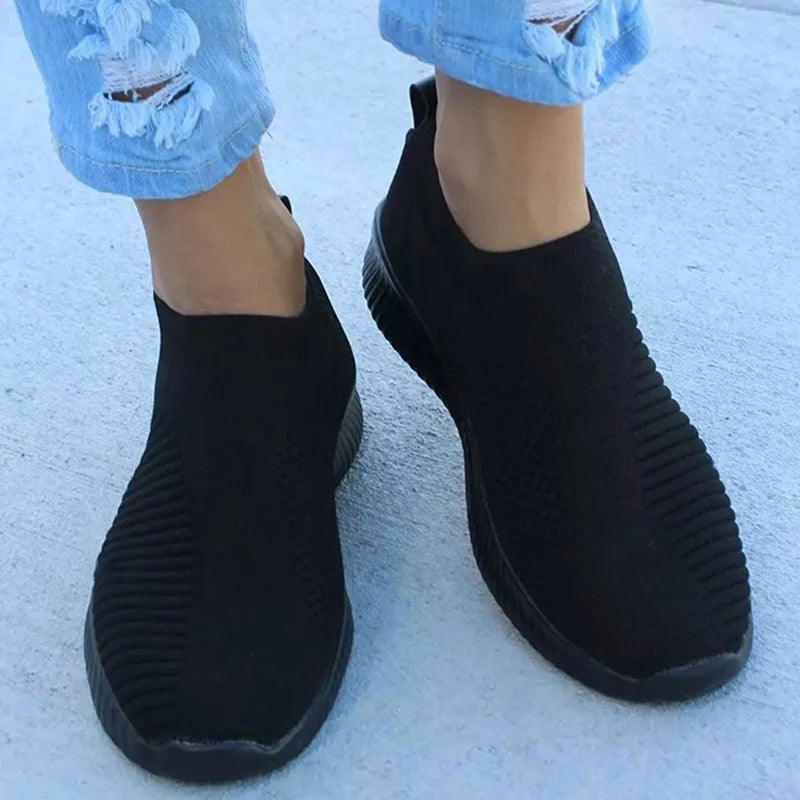 Women's Sneaker Slip On Women Sneakers Breather White Shoes Women Casual Sneaker Sports Shoes Comfortable Vulcanize Shoes Female