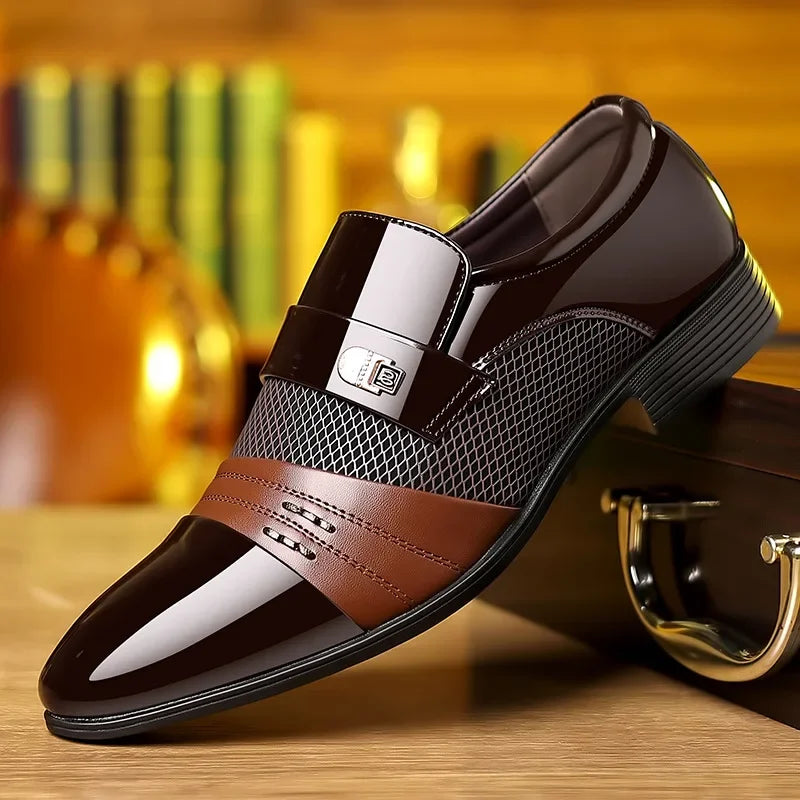 Men's Luxury Lacquer Wedding Shoes Pointed Toe Dress Shoes for Men Classic Business Men Leather Shoe Social Shoes Male Big Size