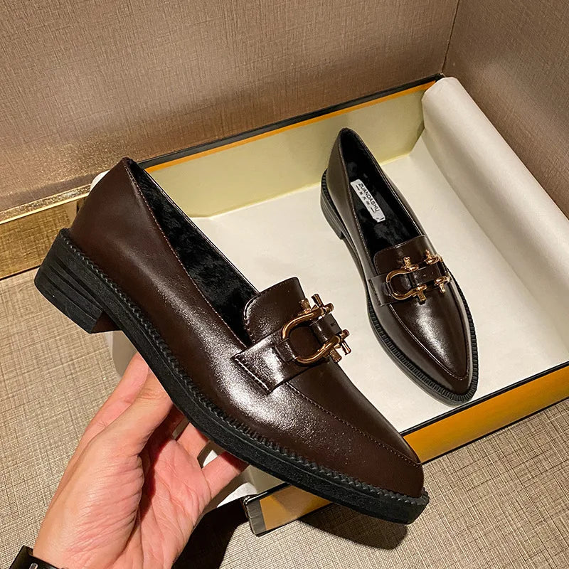 New Women Pointed Toe Leather Casual Shoes British Style Dress Shoes Fashion Cool Slip-on Loafers