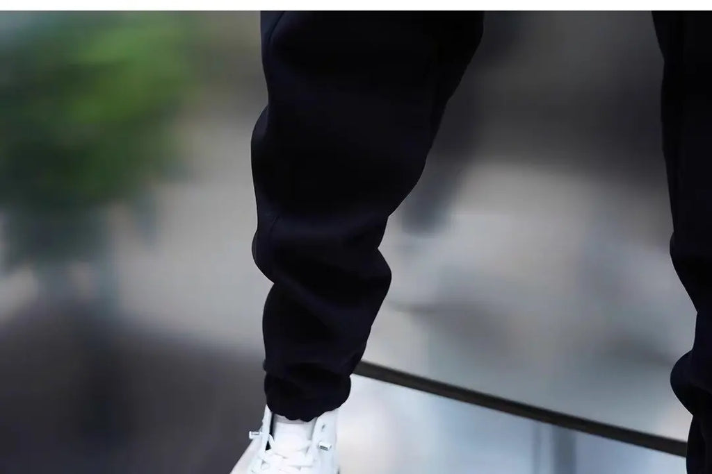 Men's Pants - Solid Color Casual Pants, Sweatpants, New Style Tapered Pants, Stretchy and Versatile Short Pants.