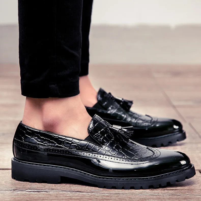 New Fashion Men's Dress Shoes Breathable Comfortable Leather Loafers Vintage Business Social Oxfords Zapatos De Vestir Hombre