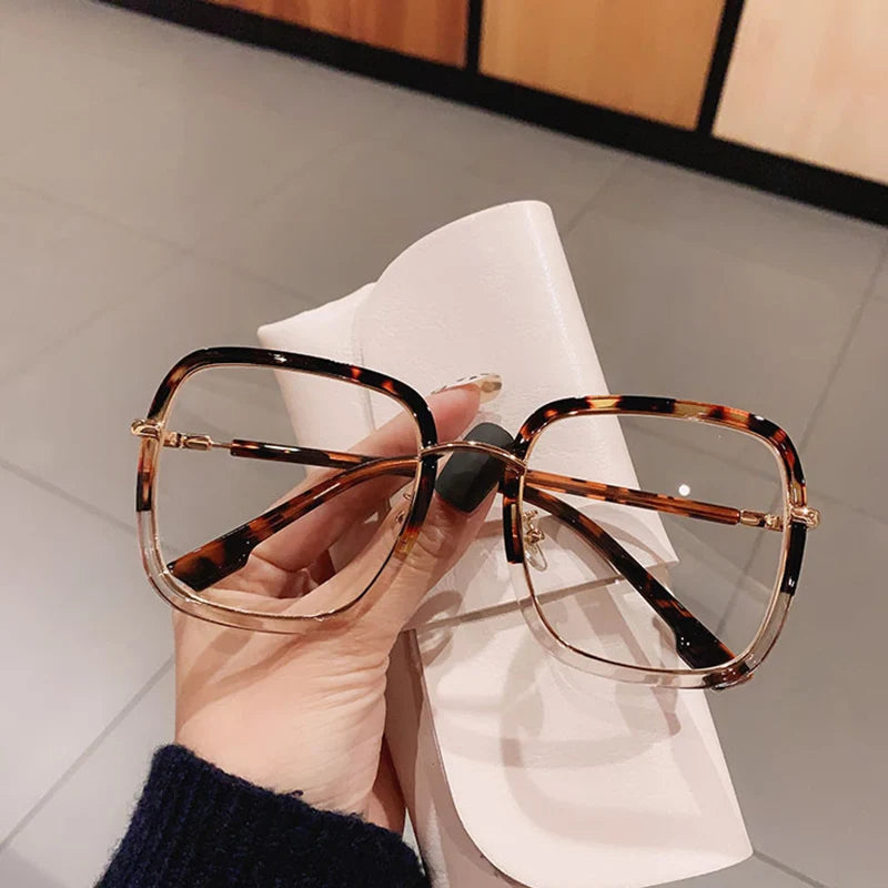 Fashion Blue Light Blocking Myopia Glasses 0 TO -6 Unisex Clear Lens Computer Goggles Ovesized Square Women's Spectacle Frames