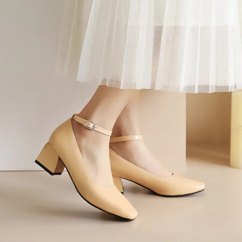 New Women's Red Black Mary Janes Shoes High Quality Leather Low Heel Dress Shoes Square Toe Shallow Buckle Strap Women's Shoes