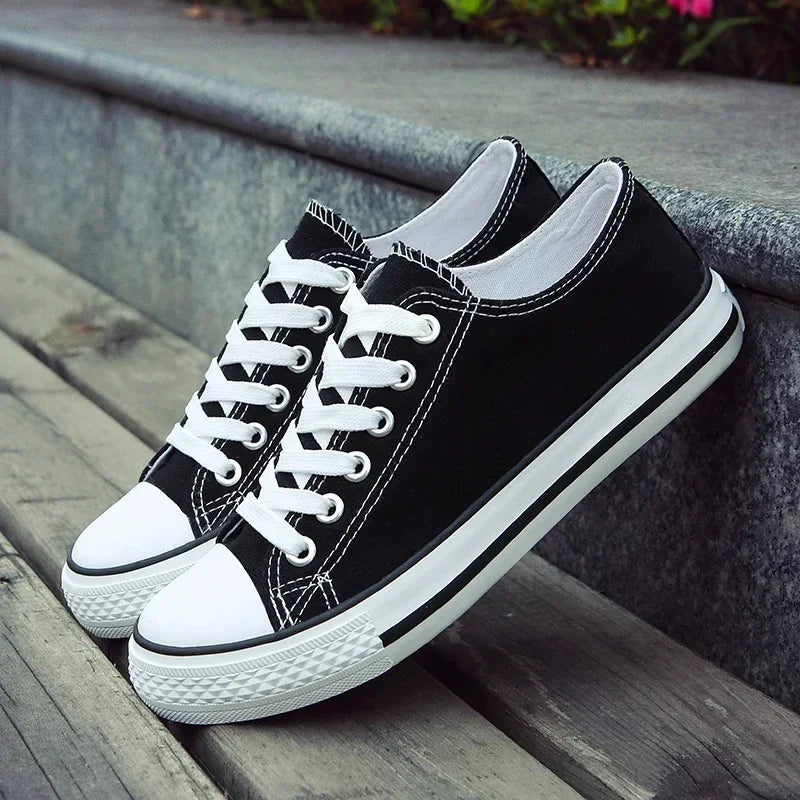 2025 Men Canvas Shoes Lace-up Athletic Leisure Sneaker Fashion Breathable High Top Canvas Vulcanized Shoes Zapatos De Hombre