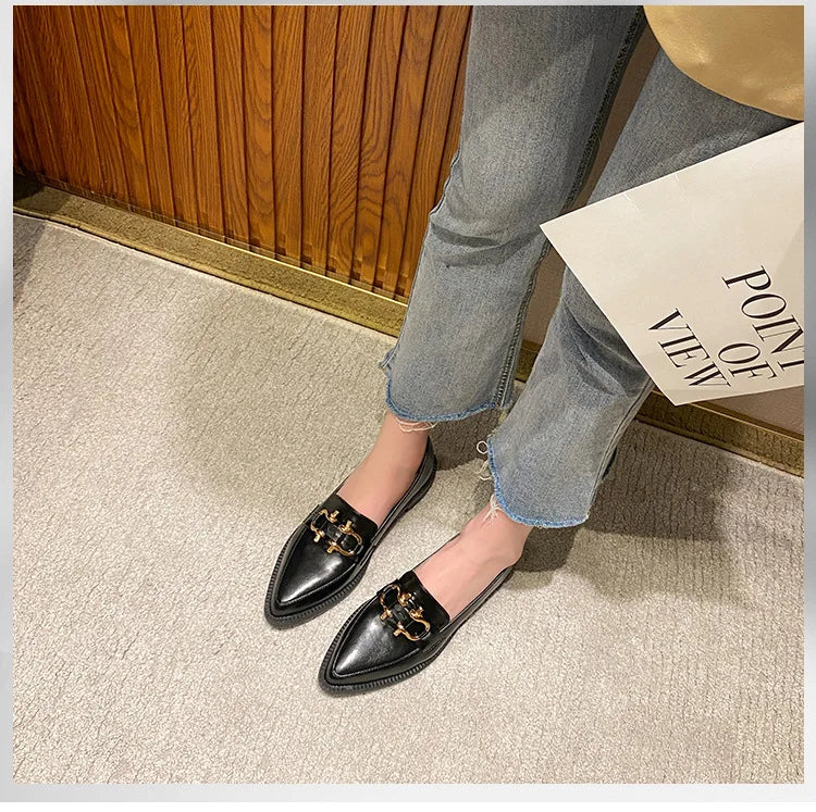 New Women Pointed Toe Leather Casual Shoes British Style Dress Shoes Fashion Cool Slip-on Loafers