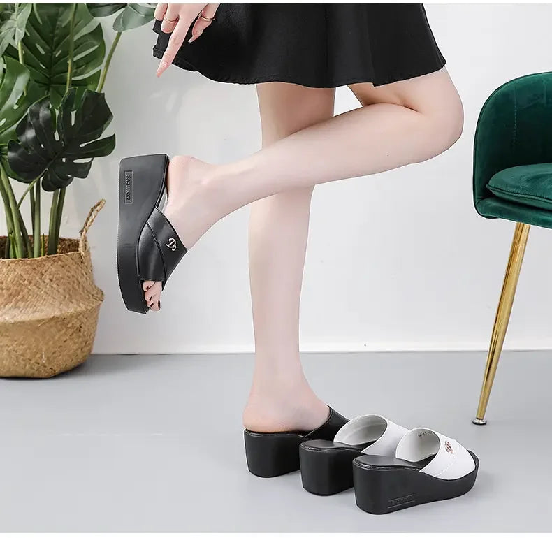 Women shoes Summer Fashion  leather Leisure shoes women platform wedges Fish Mouth Sandal Thick Bottom Slippers
