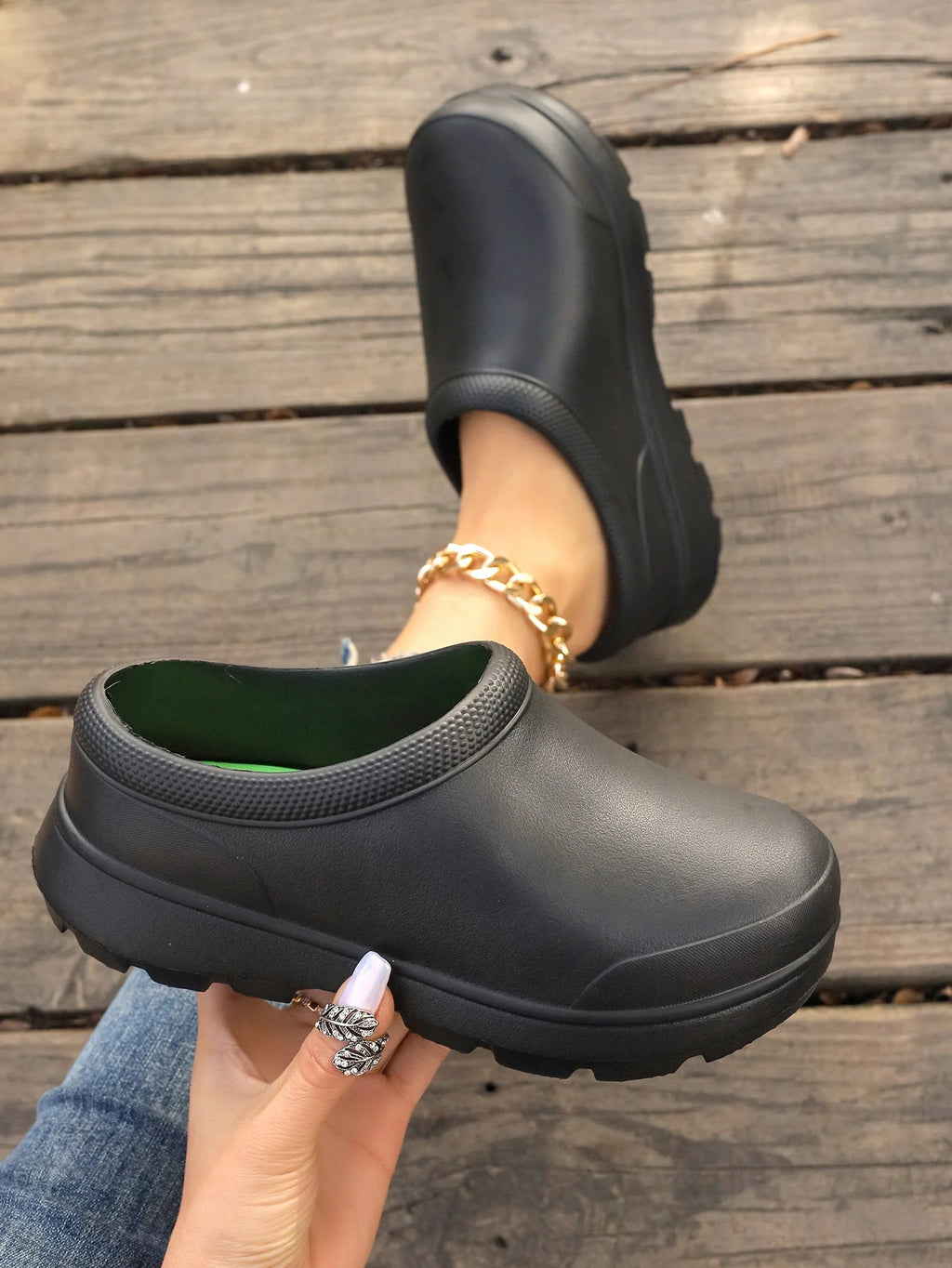 2026 Women's Large Water Shoes Nurse Shoes Chef Work Shoes Garden Shoe Fashion EVA Beach Sandals Kitchen Shoe 35-45