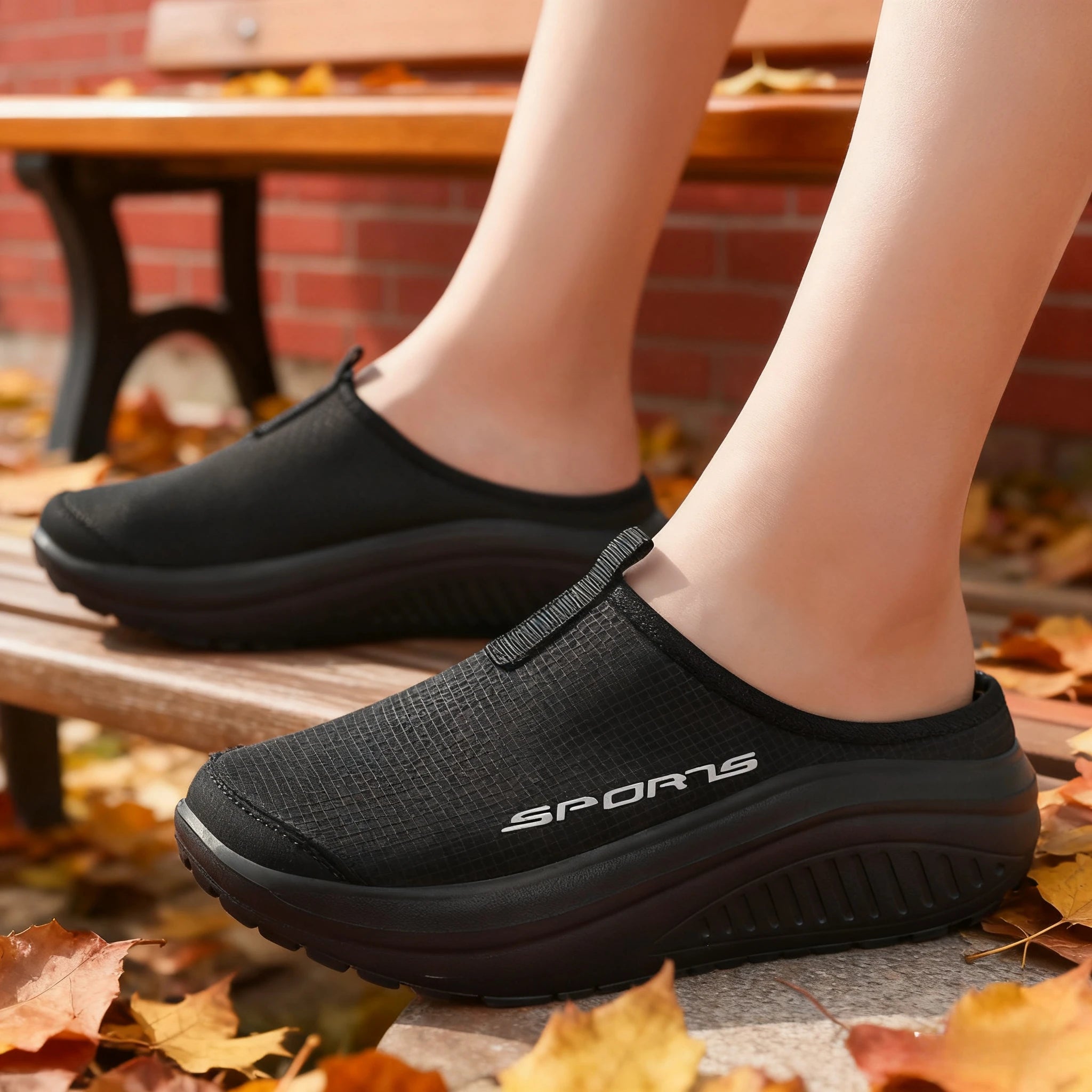 Men's and Women's Walking Shoes Lightweight and Comfortable Platform Wheels Slippers Cheap Breathable Casual Flat Shoes 2025