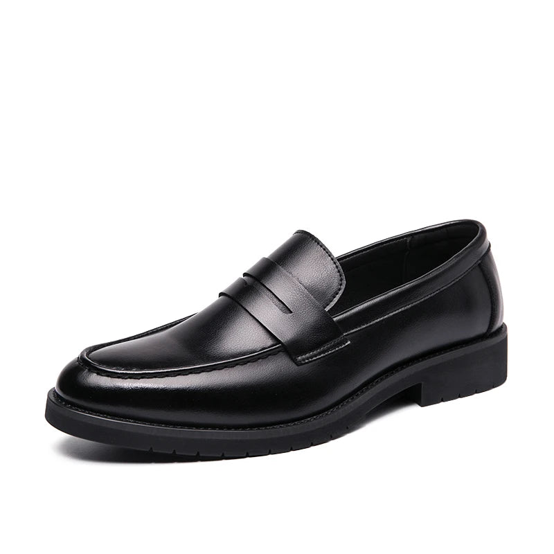 New soft leather breathable leather shoes men Europe station casual British style youth loafers with business bean shoes