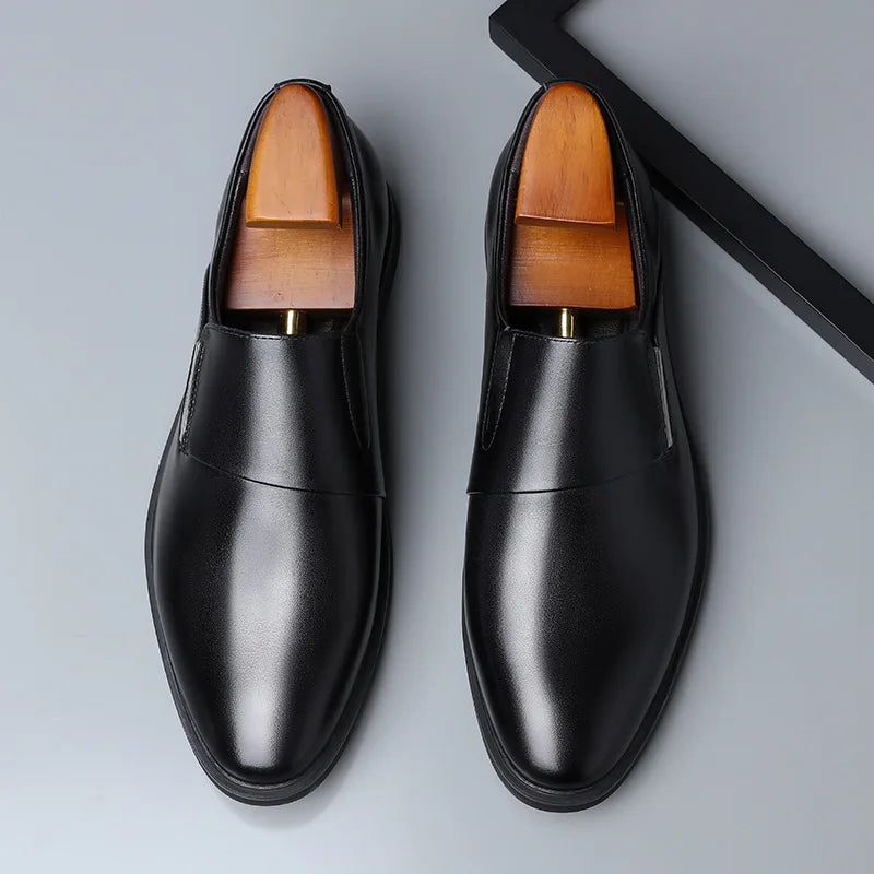 2025 New Men's Elevating Dress Shoes British Style Pointed-Toe Cowhide Leather Soft White Oxfords Formal Business Footwear