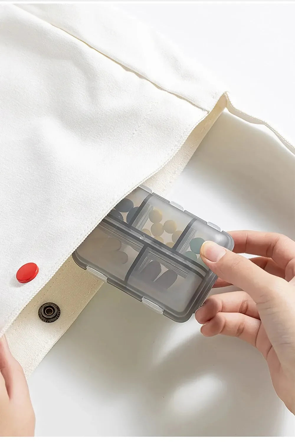 Convenient Travel Pill Organizer Dispenser Portable Pocket Pharmacy Medicine Box Small Case 10 Grids Storage Vitamin Fish Oil