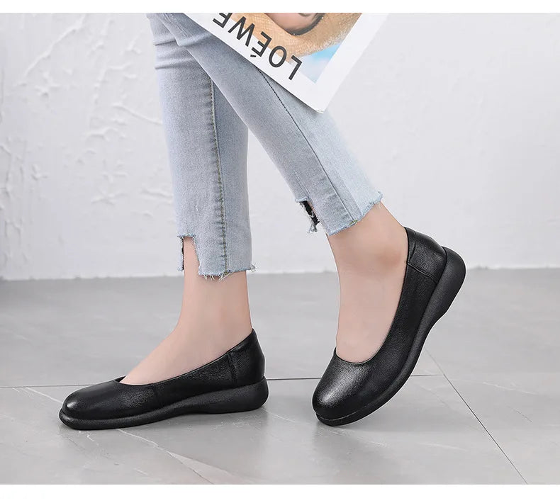 2025 Women Shoes Genuine Leather Spring New Dress Shoes Women Large Size Low Heels Office Lady Shoes
