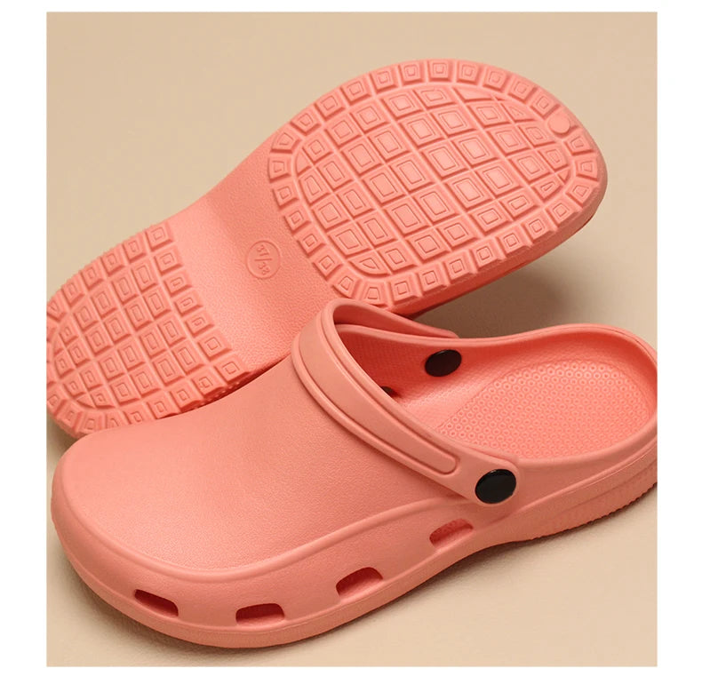 Professional Scrubs Clogs Ultra Light Nurse Work Shoes Anti Slip Pediatric Slippers Breathable Dentist Nursing Shoes 5X03-04