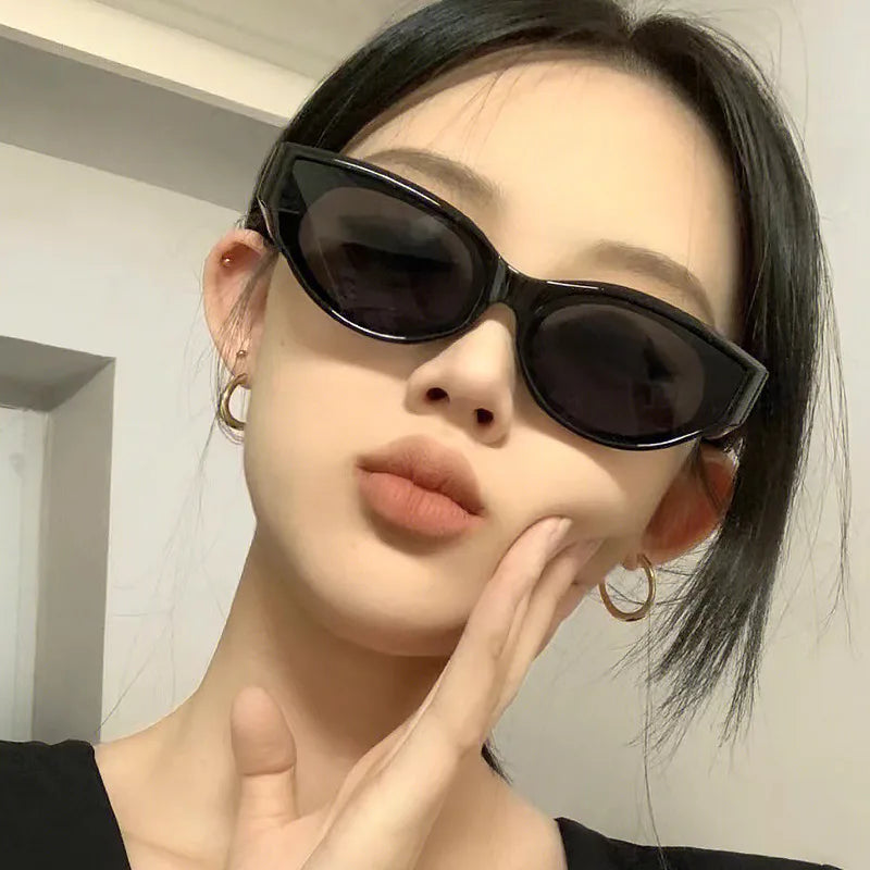 Fashion Cat Eye Sun Glasses for Women Classic Vintage Sunglasses Summer Uv Protection Female Black Eyewear Shades Eyeglasses
