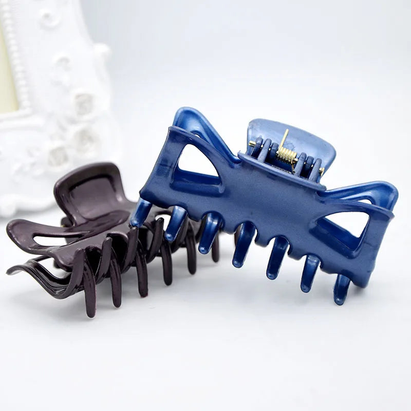 Women Hair Clip  Hairpins Candy colors Women Hair Crab Hair Claws Women Make UP Washing Tool Hair Accessories  7cm *3.5cm
